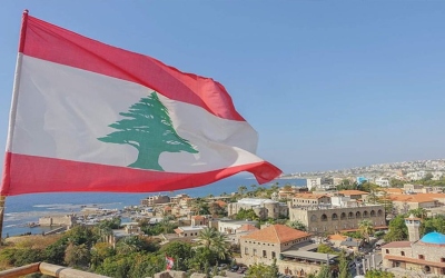 “كارثة إنسانية”…رئيس الوزراء اللبناني يحذر بعد نزوح الآلاف من بيوتهم