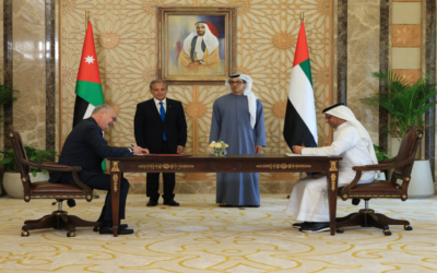 حسّان ومنصور بن زايد يشهدان توقيع اتفاقيات تنفيذ مشروع سكة حديد ميناء العقبة