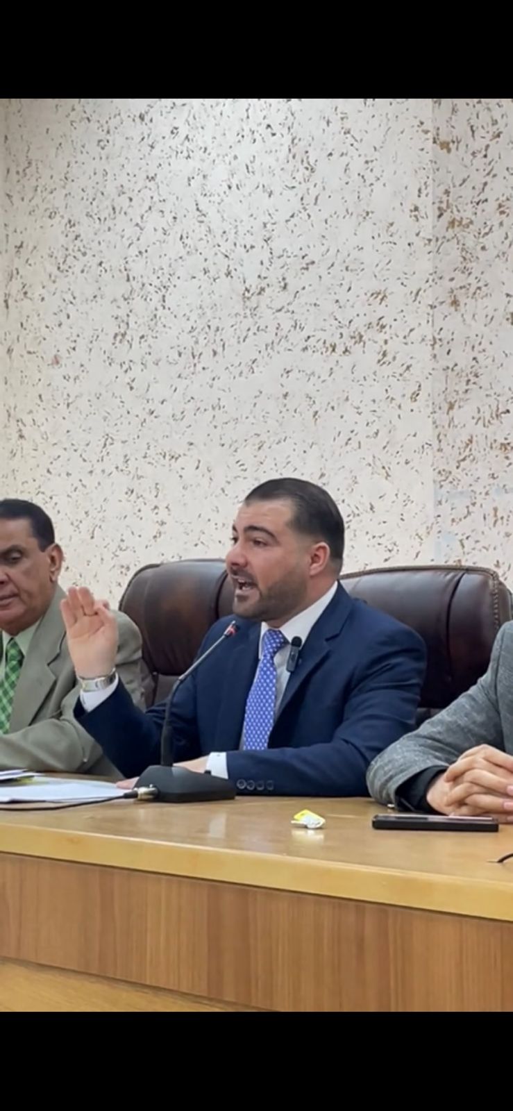 أبو دلو: القانون والدستور هو الأساس