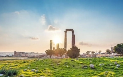 رياح وغبار وانخفاض على الحرارة.. تفاصيل حالة الطقس حتى السبت