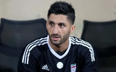 سجنُ حارس المنتخب الإيراني  بسبب منشور ضد خامنئي