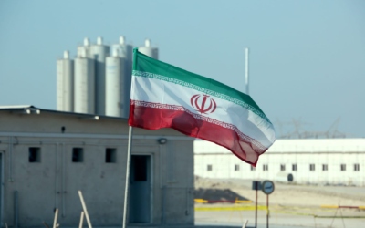 لدعم جهود التهدئة وإنهاء الحرب ..وفد قطري يصل طهران