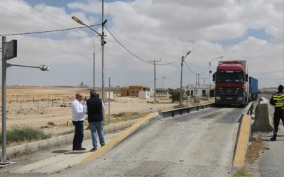 وزارة الأشغال: إجراءات مشددة بحق الشاحنات ذات الحمولات الزائدة