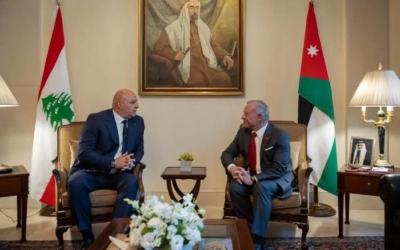 الملك يؤكد للرئيس اللبناني دعم المملكة الى لبنان في الحفاظ على سيادتها وأمنها