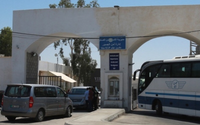 الأردن يسهل عبور الفلسطينيين عبر جسر الملك حسين