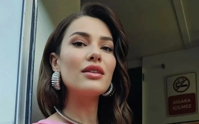 رحيل مفاجئ يفجع الأوساط الفنية التركية بوفاة نجمة “شراب التوت” إيجي أرتيم