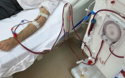 إغلاق وحدة غسيل كلى في مستشفى خاص ونقل 96 مريضاً بعد شبهة تلوث