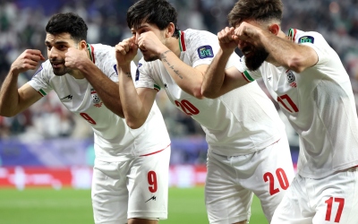 المنتخب الإيراني يحتج على قيود تنظيمية ويهدد بشكوى إلى الفيفا