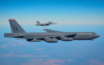 تحطم قاذفة استراتيجية أمريكية من طراز “B-52” في كاليفورنيا