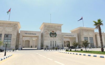 القبض على نجل مطلق النار الذي ساعده في إطلاق النار بعد محاولته الفرار والتواري عن الأنظار