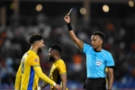 منع حكم صومالي وتأشيرات إيرانية تثير جدلاً قبل كأس العالم