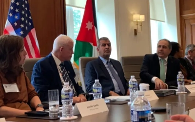 الأردن يطور حقل الريشة بحفر 80 بئراً وخط غاز جديد