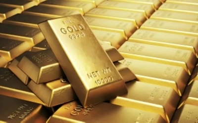 الذهب يرتفع 2.5% بعد اتفاق أمريكي إيراني وتراجع النفط