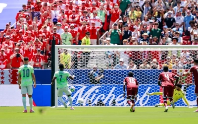 الفيفا يعلق على الجدل التحكيمي في مباراة قطر وسويسرا