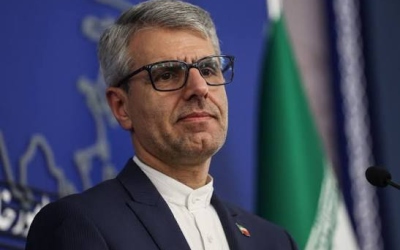 طهران توقّع الاتفاق وتُعلن “عدم الثقة العميقة” بواشنطن