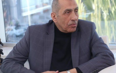 عندما تتكلمُ الذكريات