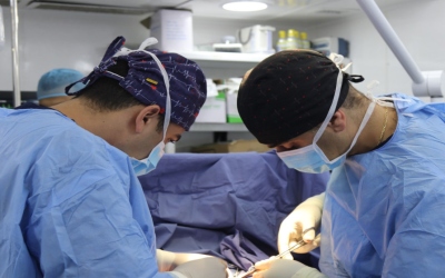 المستشفى الميداني الأردني في نابلس يجري عملية استئصال كتلة لفتاة