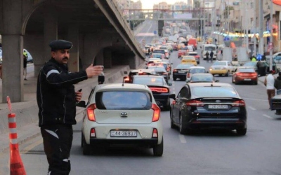 7 إصابات بحادث تصادم وحركة مرورية انسيابية