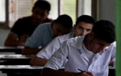 تباين آراء طلبة التوجيهي حول امتحان الكيمياء