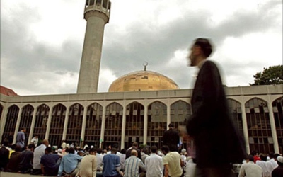 هجمات متصاعدة على المساجد في بريطانيا خلال 4 أشهر