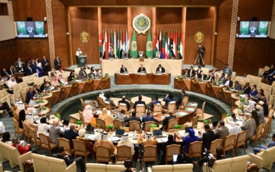 رئيس البرلمان العربي يدين استهداف الأردن بصواريخ إيرانية