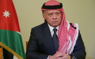 الملك يعزي بوفاة الشيخ حمد بن خليفة آل ثاني