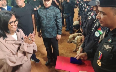 وسام فنزويلي رفيع لقائد الفريق الأردني تقديراً لجهوده الإنسانية