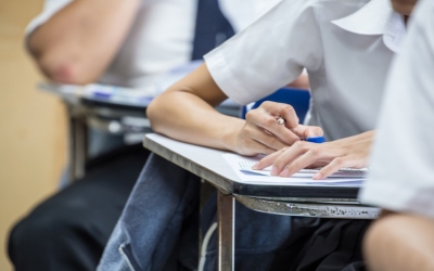 65 ألف طالب يتقدمون لامتحان الإنجليزي في التوجيهي اليوم