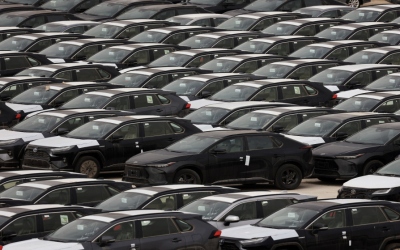 تراجع حاد في إعادة تصدير المركبات عبر “حرة الزرقاء” بنسبة 50.3% خلال النصف الأول