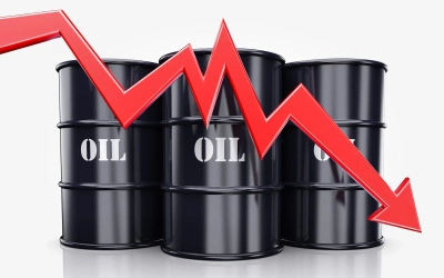 أسعار النفط تهوي 6% مع توقف الضربات الأمريكية الإيرانية وتجدد آمال الهدنة
