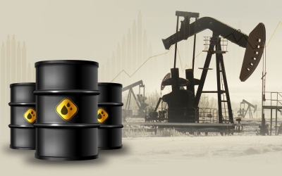 النفط دون 100 دولار مع توجه لمكاسب أسبوعية قرب 10%