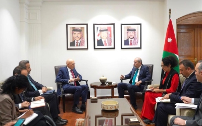 الصفدي يبحث مع تورك التصعيد الإقليمي وجهود إنهائه