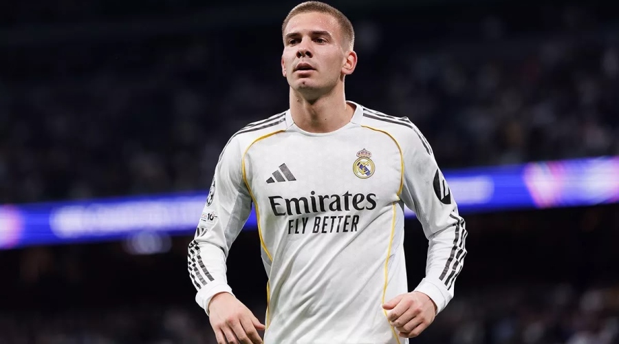 ريال مدريد يعير فرانكو ماستانتونو إلى فيورنتينا حتى صيف 2027