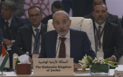 الصفدي: إسرائيل تنتهك حرمة المقدسات وتحاصر حرية العبادة