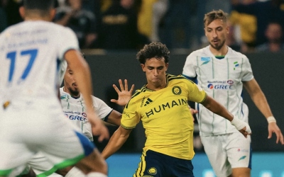 النصر يفتتح مشواره في دوري روشن بانتصار بثلاثية