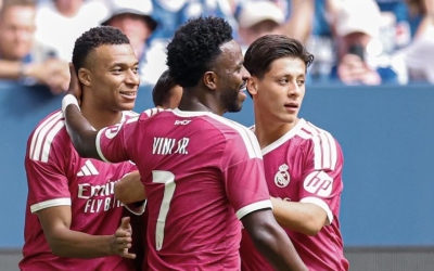 ريال مدريد يفوز بثلاثية على شالكه وديًا