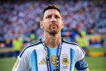 الأسطورة ليونيل ميسي يعلن اعتزاله اللعب مع منتخب الأرجنتين
