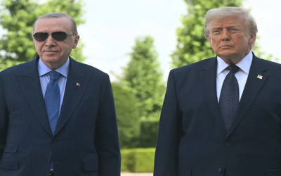 أردوغان يبحث مع ترمب هاتفياً خفض التصعيد بين واشنطن وطهران