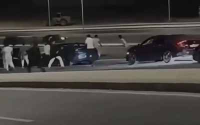 الأمن يوقف 8 أشخاص بقضية اعتداء على مركبات