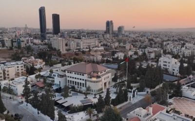 السياسات الحكومية تحد من كلفة الدين العام وتوفر مساحة مالية للإنفاق التنموي
