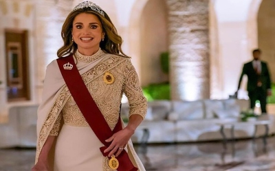 الملكة رانيا تحتفي بعيد ميلادها بمسيرة إنسانية متواصلة