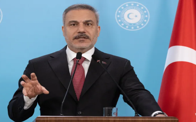 فيدان يفتح الباب أمام مصر للانضمام إلى تحالف الدفاع الثلاثي