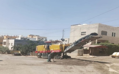بلدية مادبا تنفذ حزمة تعبيد طرق بـ1.5 مليون دينار