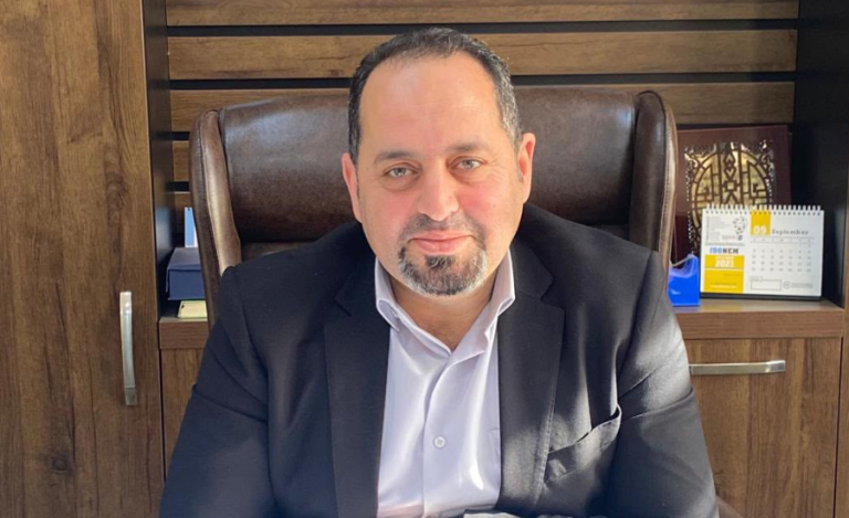 “بين نقطتين… شيء لا تراه العين”