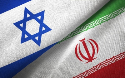 مصدر إسرائيلي يدعو إلى إسقاط نظام طهران “بطريقة أو بأخرى”