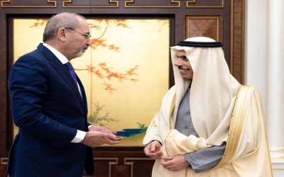 الصفدي و فيصل بن فرحان يبحثان سبل إنهاء التصعيد وتعزيز الأمن الإقليمي