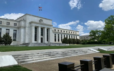 الفيدرالي الأميركي يرفع الفائدة 25 نقطة أساس إلى نطاق 3.75%-4%