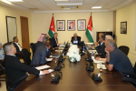 لقاء وزير النقل بأصحاب الشاحنات: تأكيد على التحديث والشراكة المستدامة
