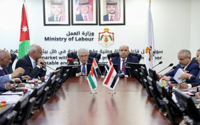 القطامين ونظيره المصري يبحثان تعزيز التعاون في مجال العمل وحقوق العمالة