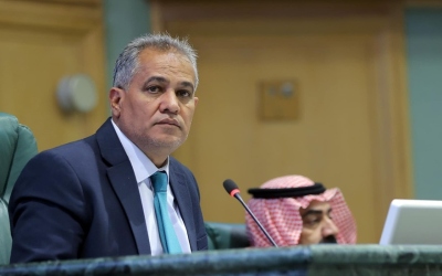 الهميسات يسائل الحكومة عن كلفة استضافة المؤثرين الأجانب للترويج السياحي
